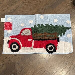 Avanti Red and Green Holiday Truck Rug